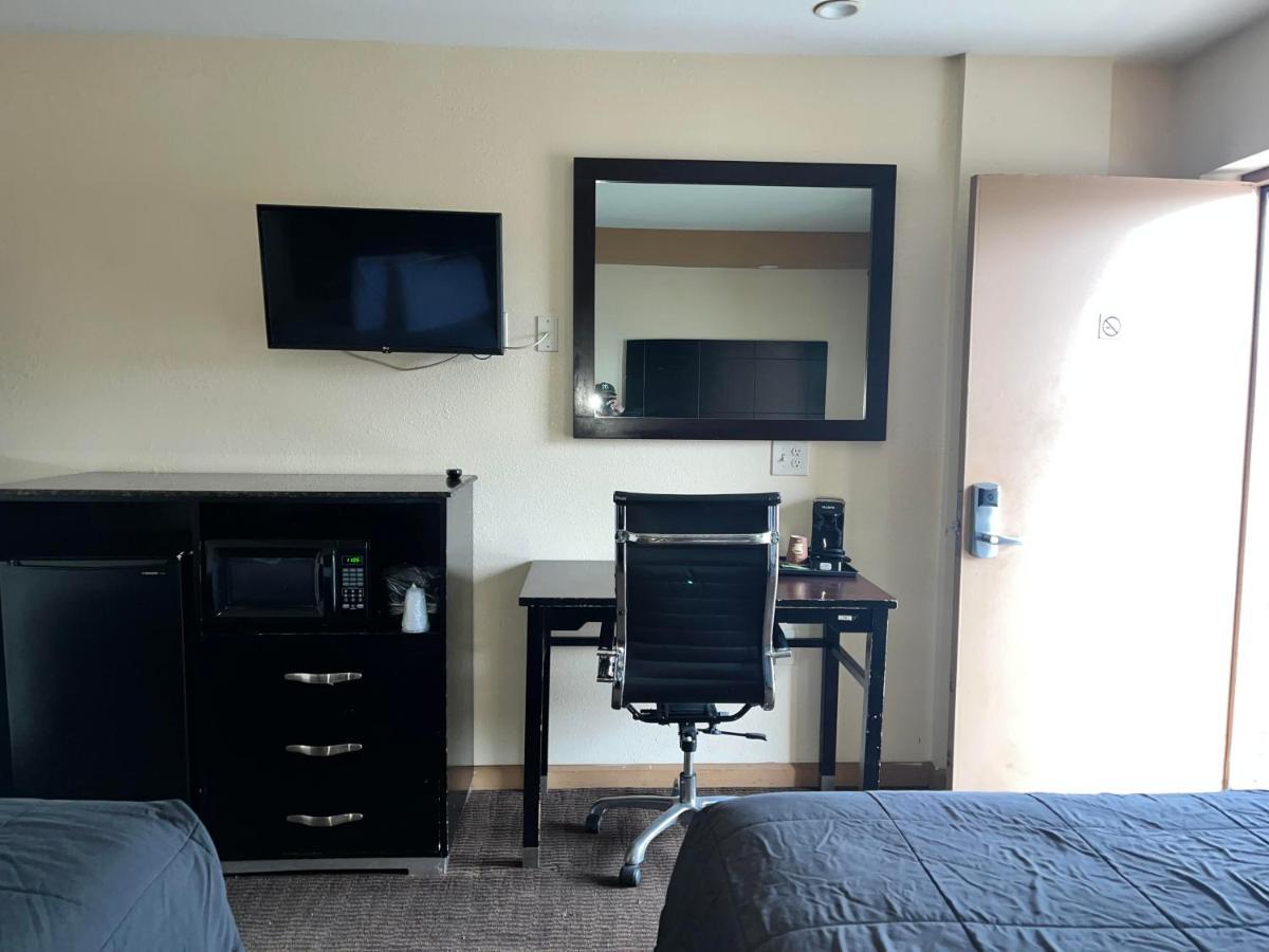 Circle Motor Lodge South Amboy Экстерьер фото