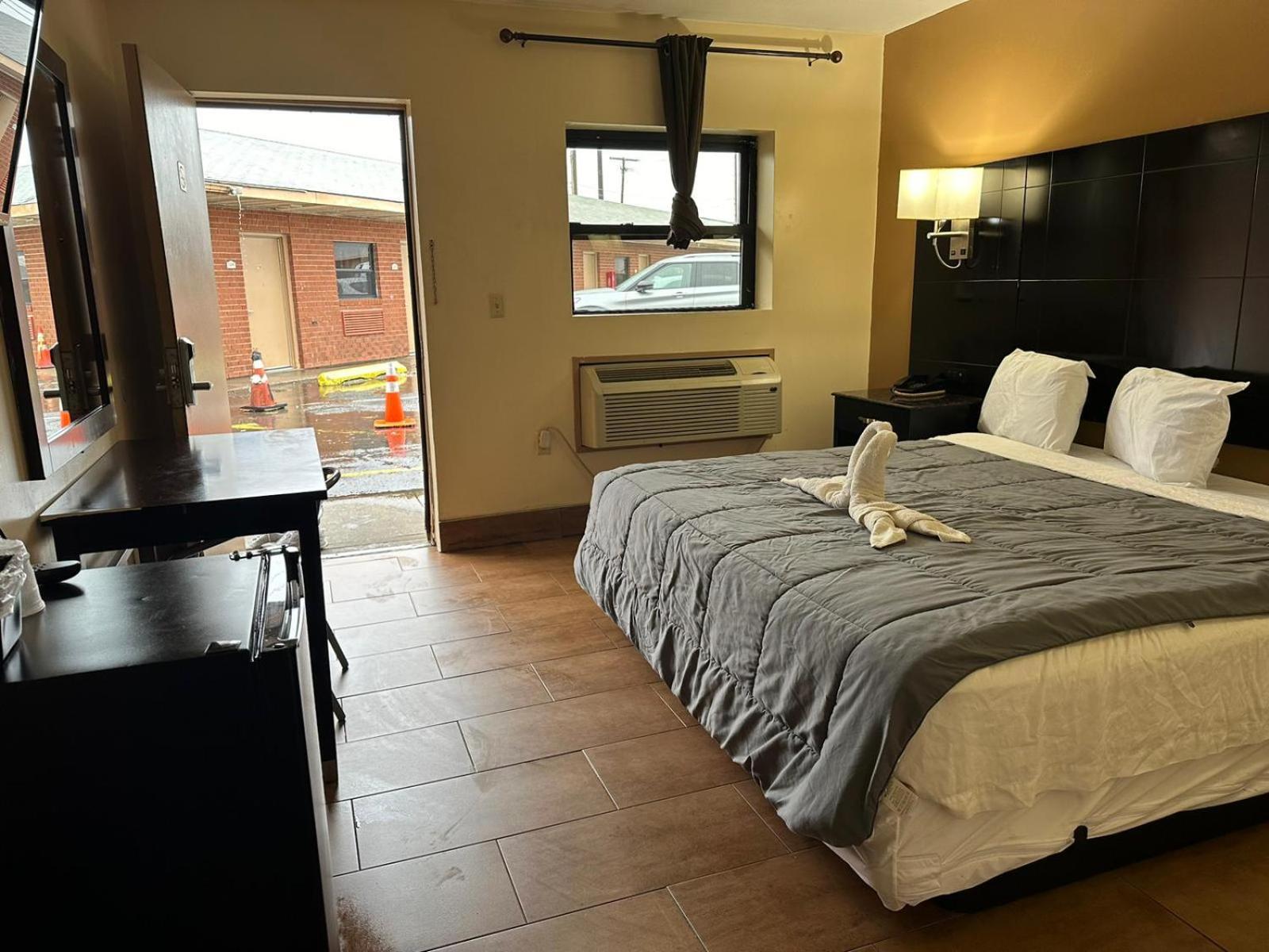 Circle Motor Lodge South Amboy Экстерьер фото
